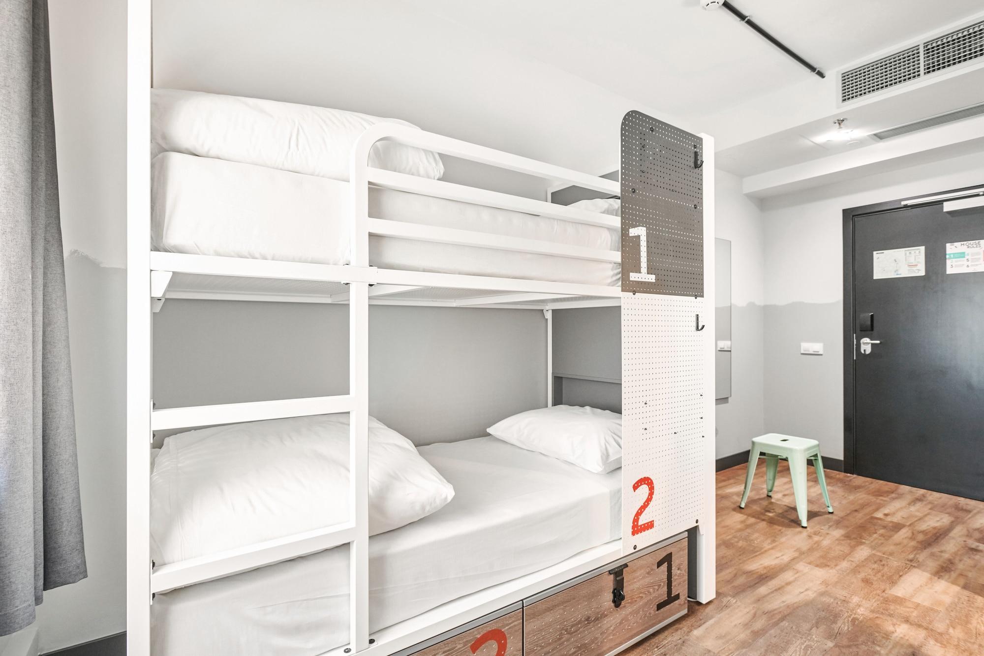 Hotel Generator